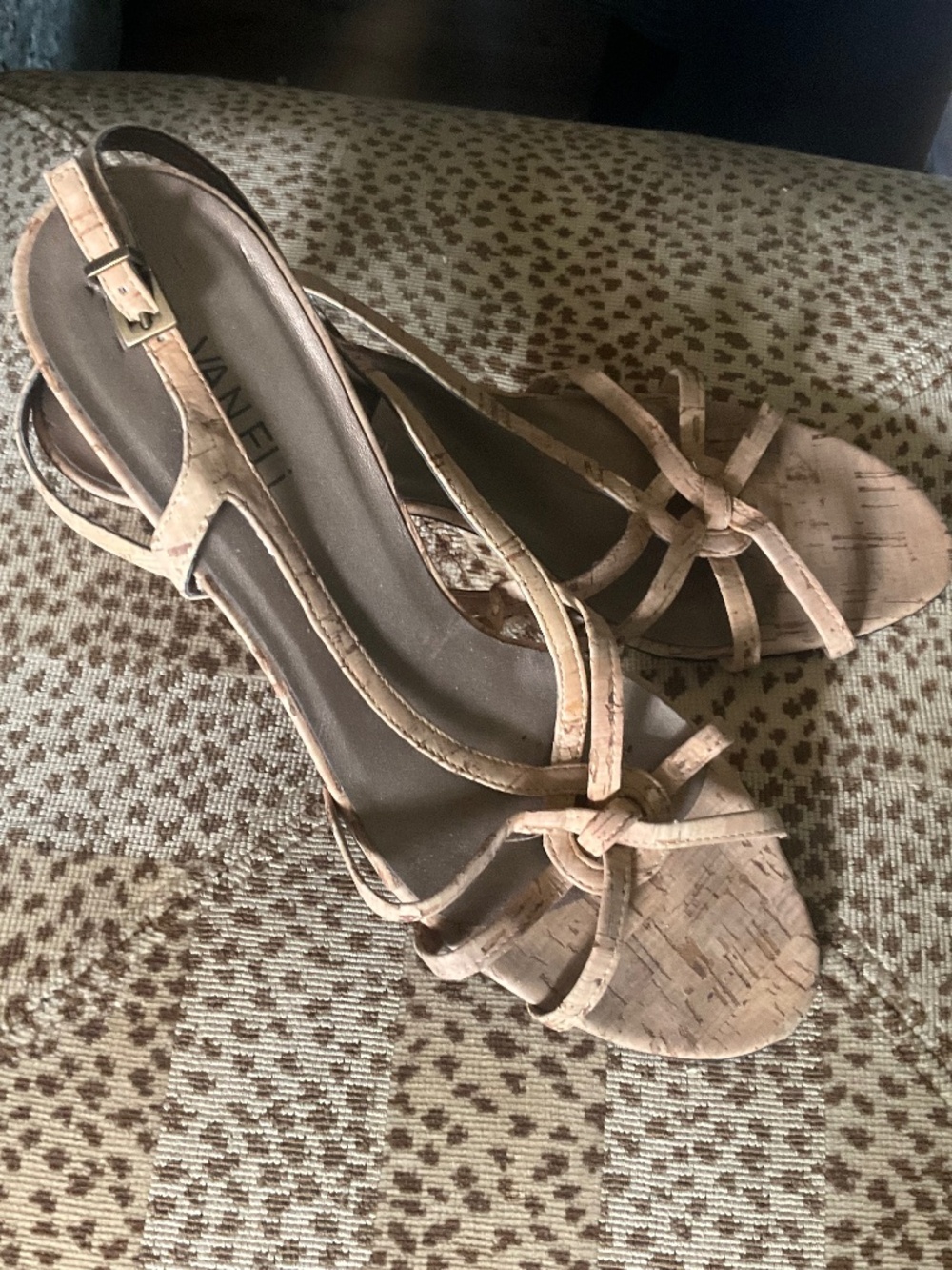Vaneli beautiful cork strapping heel EUC 11